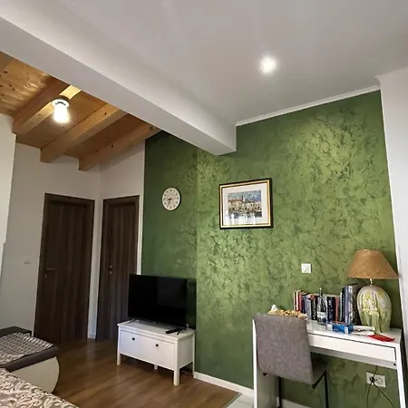 By Osibov Silverfish & Goldenfish Appartement