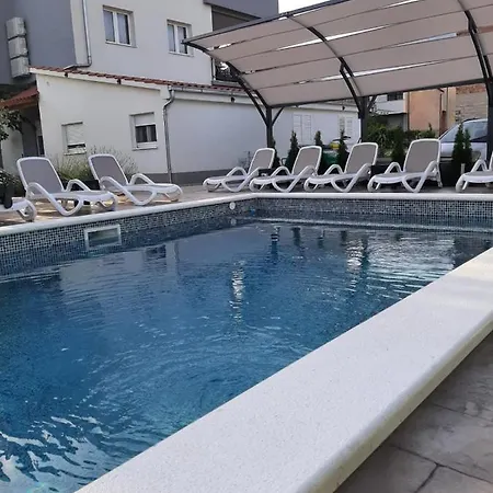 By Osibov Silverfish & Goldenfish Apartman *