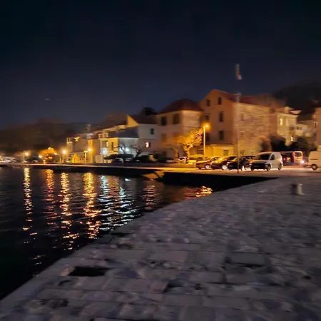 By Osibov Silverfish & Goldenfish Kastela