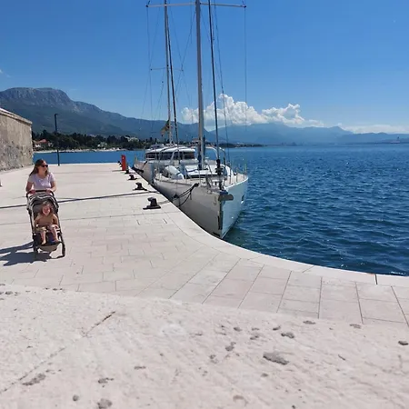 By Osibov Silverfish & Goldenfish Apartman *