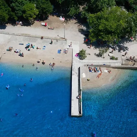 By Osibov Silverfish & Goldenfish Apartman Kastela